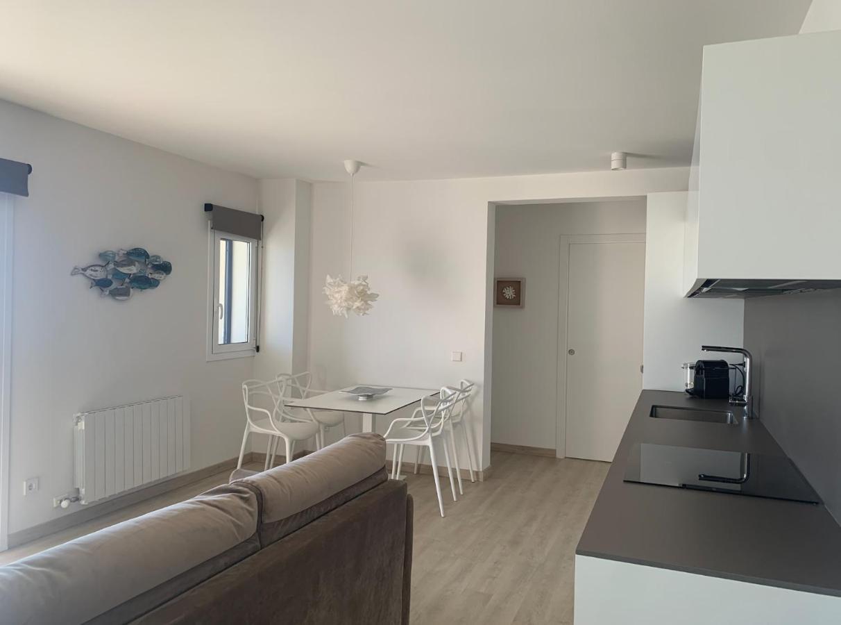 Magnific Apartament A Primera Linia De Mar Sant Feliu de Guíxols Ngoại thất bức ảnh